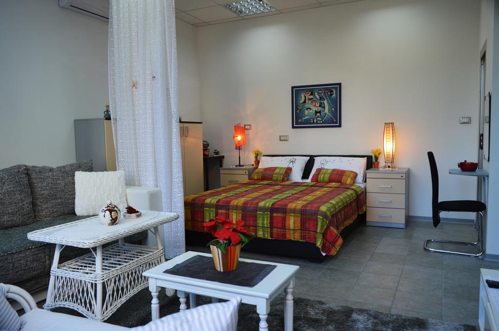 Studio Two Roses Appartement *